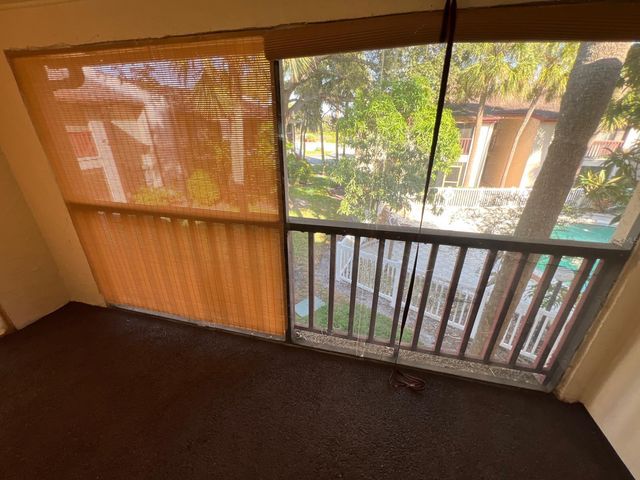 8609 HURON COURT 29, Tampa, FL 33614