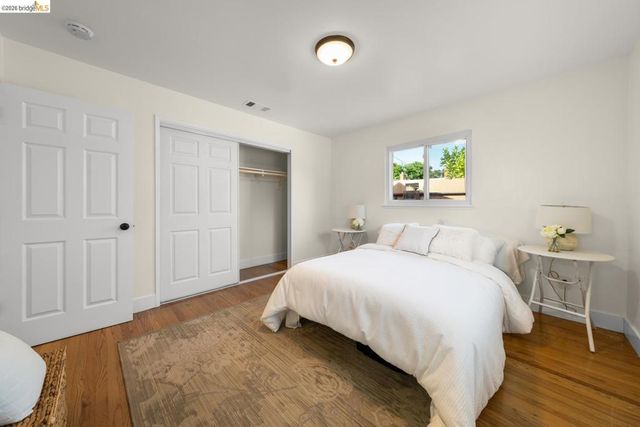 6501 Oakbrook DR, Fair Oaks, CA 95628