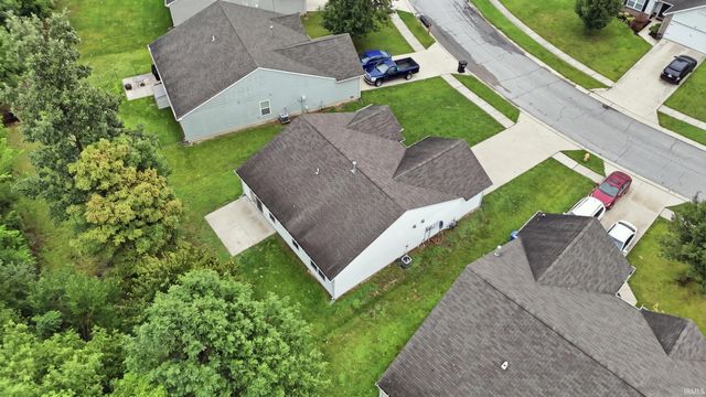 2703 Painted Desert Run, Fort Wayne, IN 46808