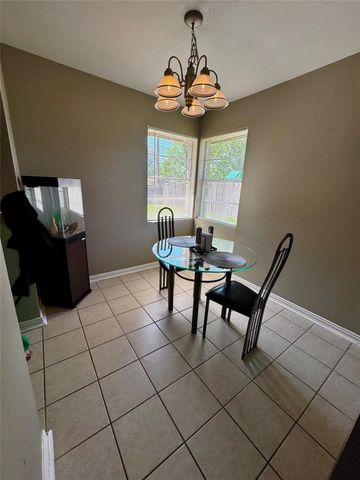 5218 Willowbend Boulevard, Houston, TX 77096
