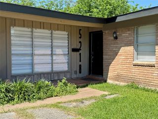5218 Willowbend Boulevard, Houston, TX 77096
