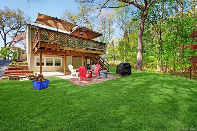 25 High Road, Montrose, NY 10567