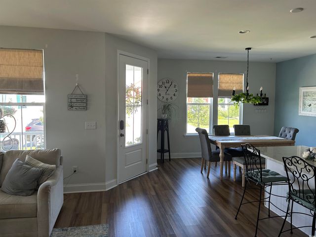 2040 Silver Island Way, Murrells Inlet, SC 29576