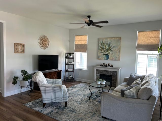 2040 Silver Island Way, Murrells Inlet, SC 29576