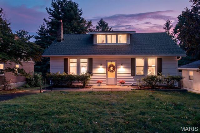 711 Fieldston Terrace, Webster Groves, MO 63119