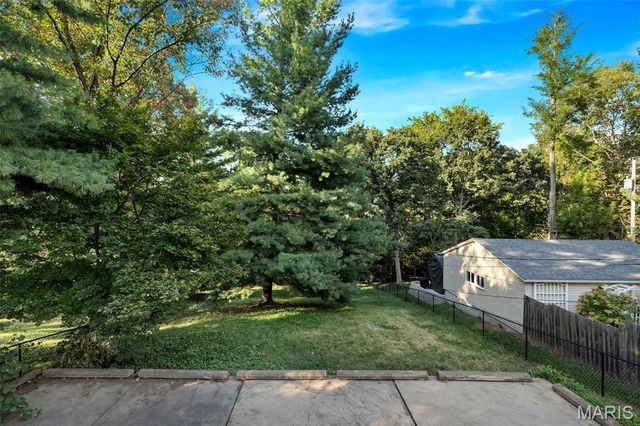 711 Fieldston Terrace, Webster Groves, MO 63119