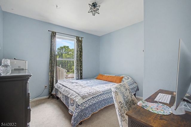 26 Mount Arlington Rd, Roxbury Twp., NJ 07852