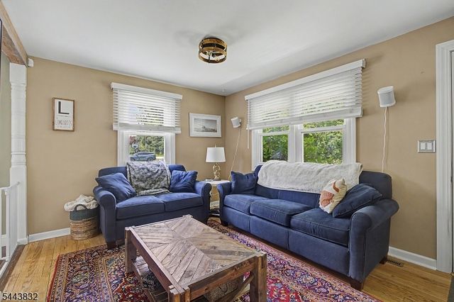 26 Mount Arlington Rd, Roxbury Twp., NJ 07852
