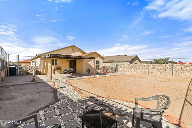 14260 DESIERTO LINDO Avenue, El Paso, TX 79928