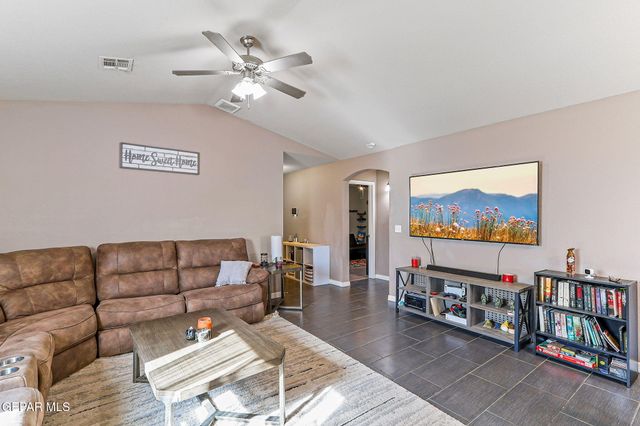 14260 DESIERTO LINDO Avenue, El Paso, TX 79928