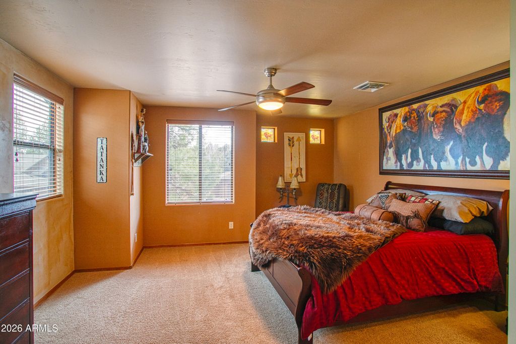 Image 18 of property listing at 2970 W Villa Loop, Show Low, AZ 85901