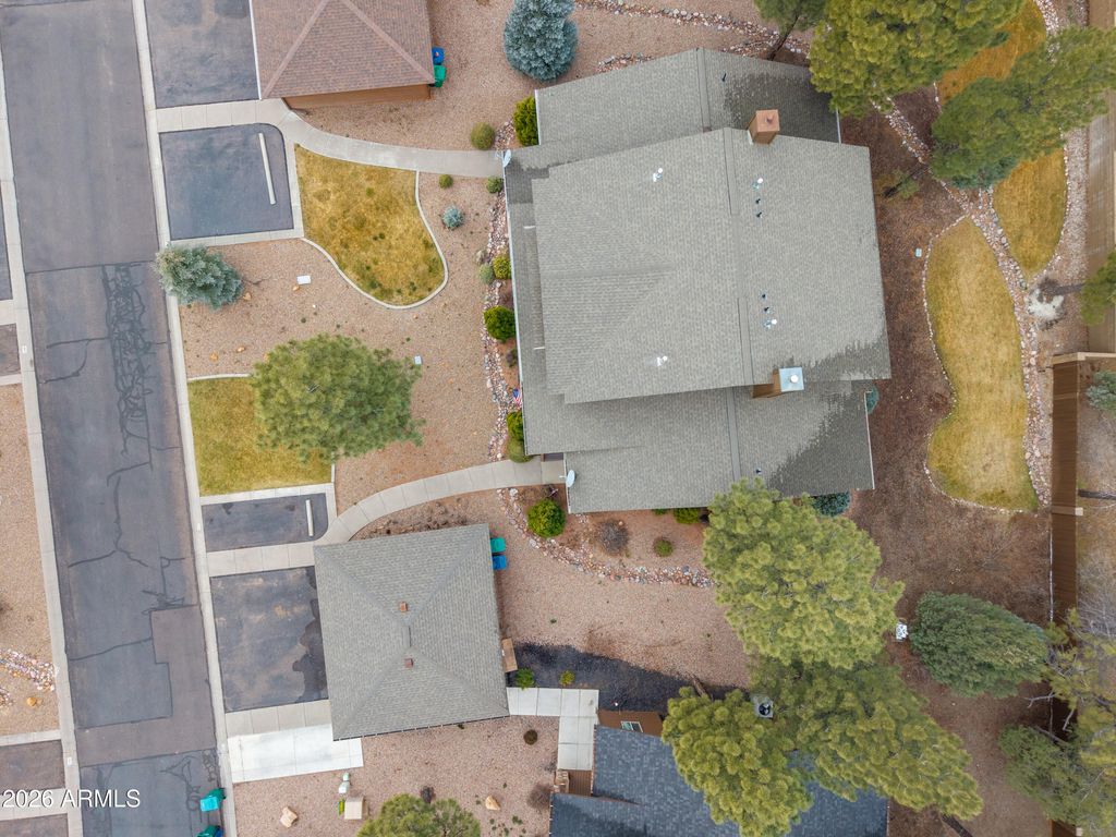 Image 34 of property listing at 2970 W Villa Loop, Show Low, AZ 85901