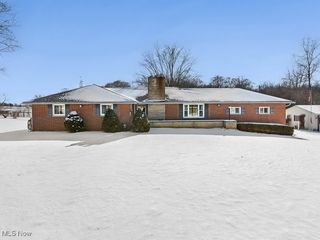 14580 Cenfield Street NE, Alliance, OH 44601