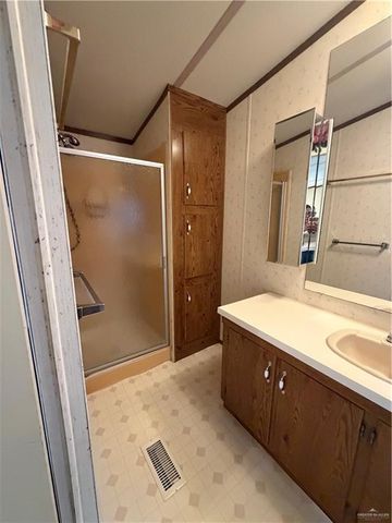 99 Lampshire Avenue, Mission, TX 78572