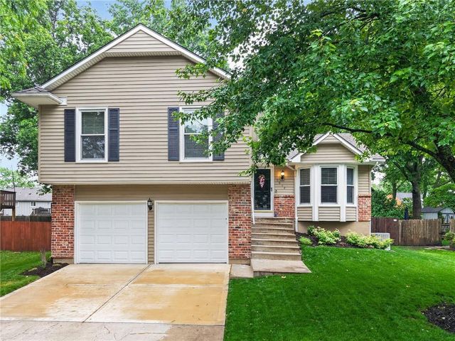 1014 N Church Street, Olathe, KS 66061