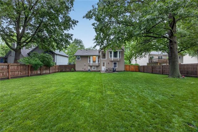 1014 N Church Street, Olathe, KS 66061