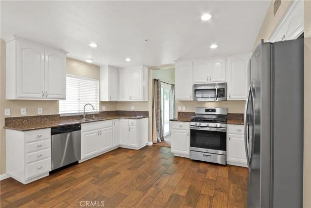 13566 Sutter Court, Fontana, CA 92336