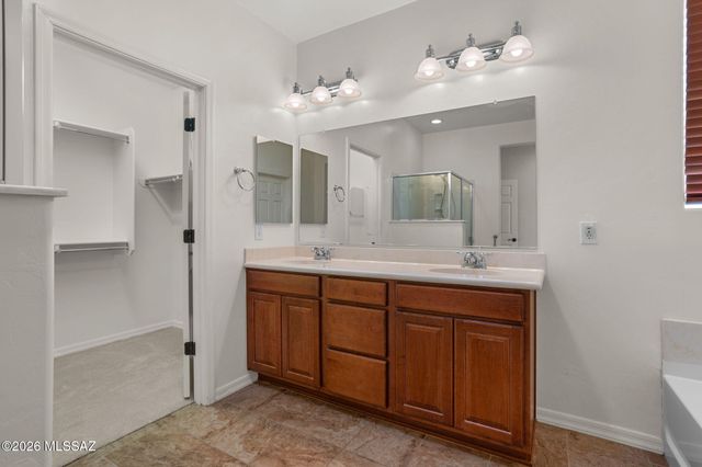 6209 W Pinon Pine Court, Tucson, AZ 85743