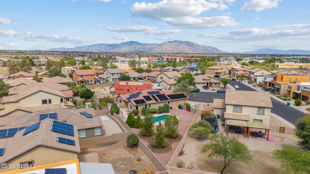 6209 W Pinon Pine Court, Tucson, AZ 85743
