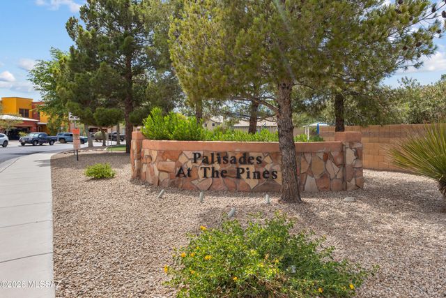6209 W Pinon Pine Court, Tucson, AZ 85743