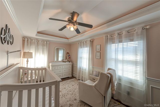 36 West Boulevard, East Rockaway, NY 11518