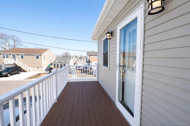 36 West Boulevard, East Rockaway, NY 11518