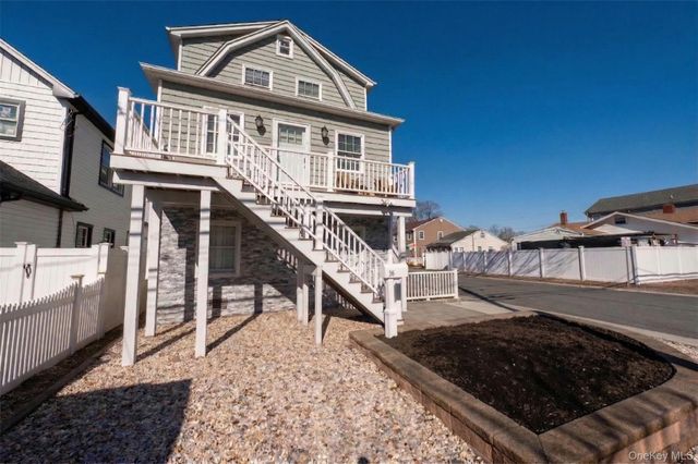 36 West Boulevard, East Rockaway, NY 11518