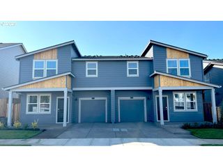 3787 Sw 36th St, Gresham, OR 97080