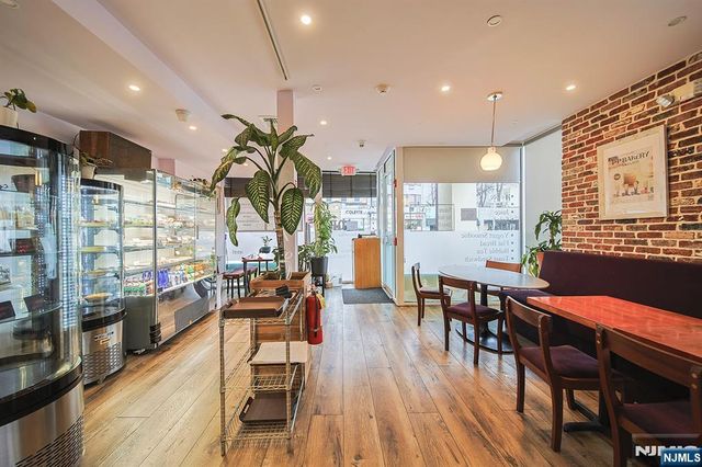 325 Broad Avenue, Palisades Park, NJ 07650