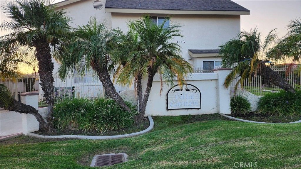 1425 S White, Pomona, CA 91766