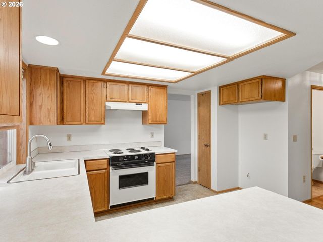 13309 Ne 83RD St, Vancouver, WA 98682