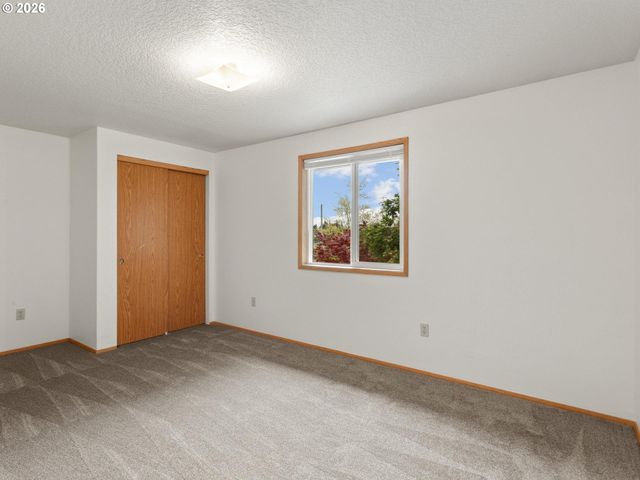 13309 Ne 83RD St, Vancouver, WA 98682