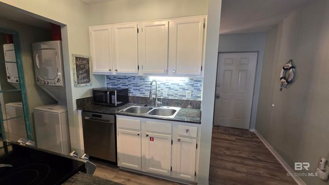 1144 WEST BEACH Boulevard 2D, Gulf Shores, AL 36542