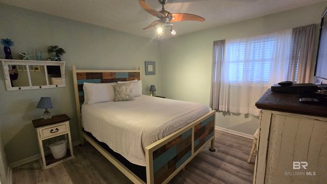 1144 WEST BEACH Boulevard 2D, Gulf Shores, AL 36542