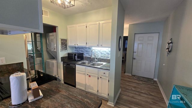 1144 WEST BEACH Boulevard 2D, Gulf Shores, AL 36542