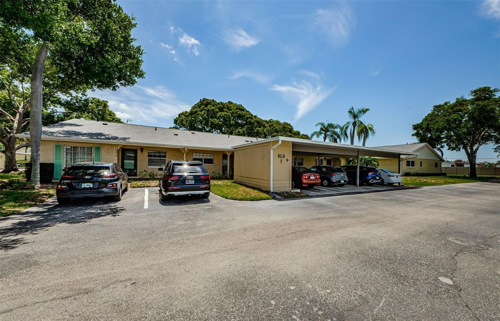 2465 NORTHSIDE DRIVE 702, Clearwater, FL 33761