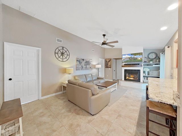 308 HAMMOCK DRIVE, Palm Harbor, FL 34683