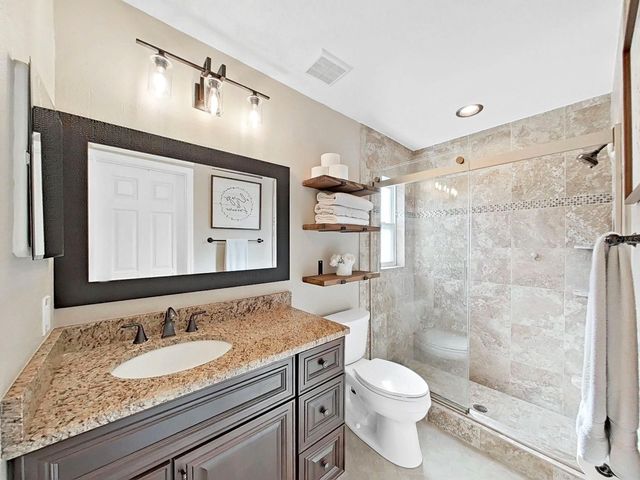 308 HAMMOCK DRIVE, Palm Harbor, FL 34683