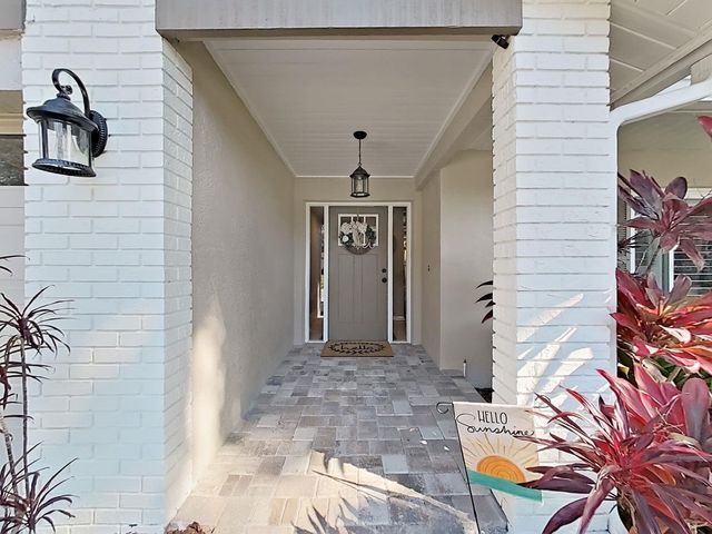 308 HAMMOCK DRIVE, Palm Harbor, FL 34683