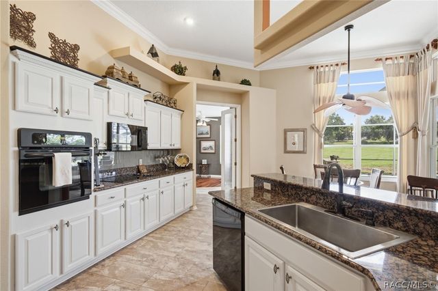 443 W Mickey Mantle Path, Hernando, FL 34442