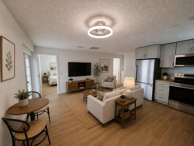 4545 12TH AVENUE S, St Petersburg, FL 33711