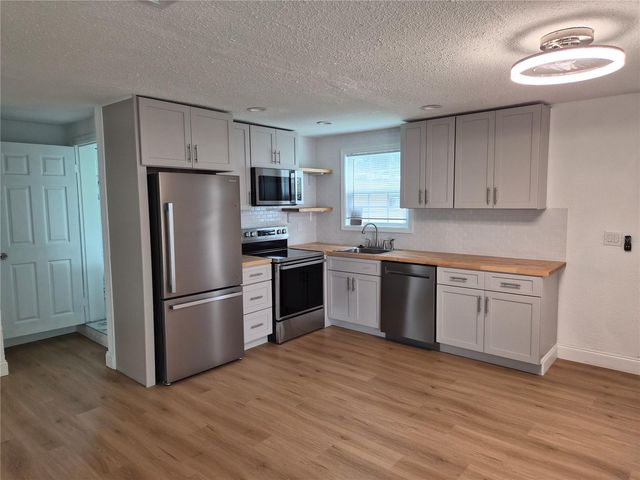 4545 12TH AVENUE S, St Petersburg, FL 33711