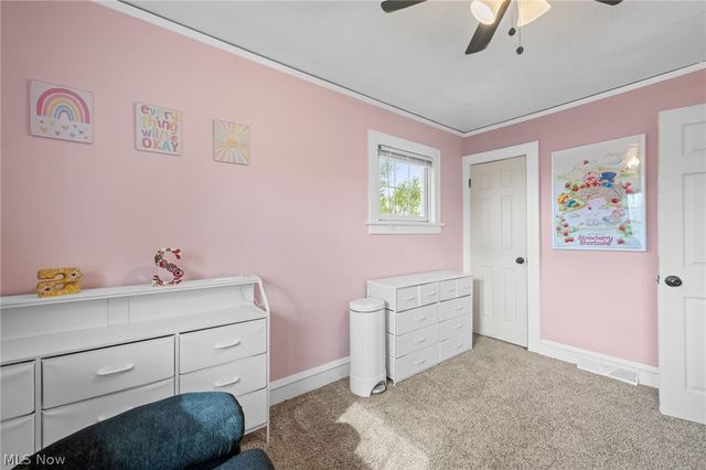 2195 Arthur Avenue, Lakewood, OH 44107