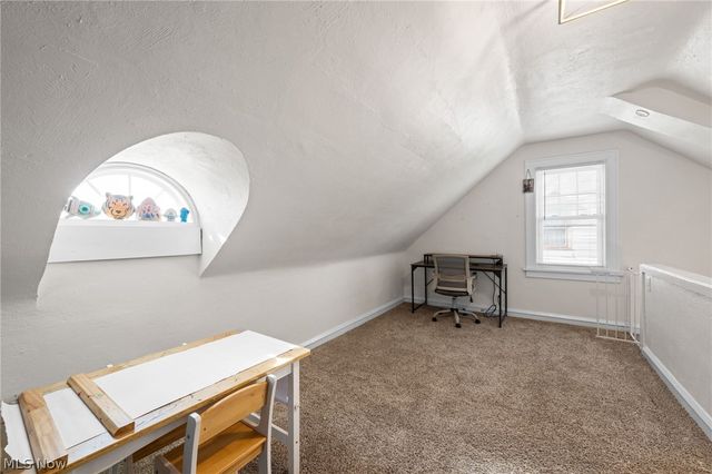 2195 Arthur Avenue, Lakewood, OH 44107