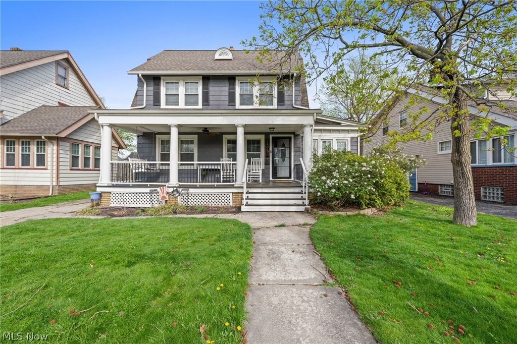 2195 Arthur Avenue, Lakewood, OH 44107