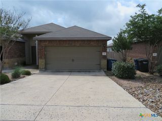758 Saengerhalle Road, New Braunfels, TX 78130