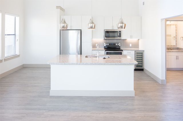 2103 Moser Avenue 206, Dallas, TX 75206