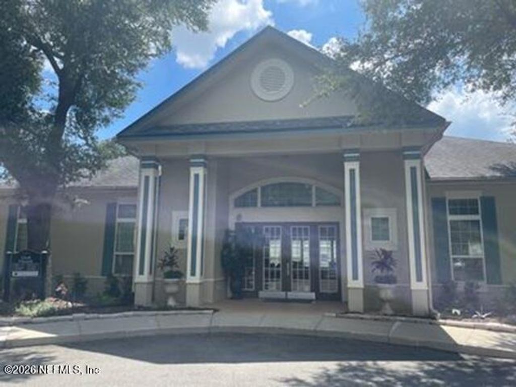 13700 RICHMOND PARK Drive N 605, Jacksonville, FL 32224