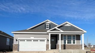 1021 Eineke Boulevard, Algonquin, IL 60102