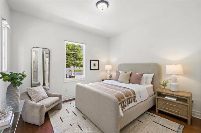 28 Sandy Cv, Newport Coast, CA 92657